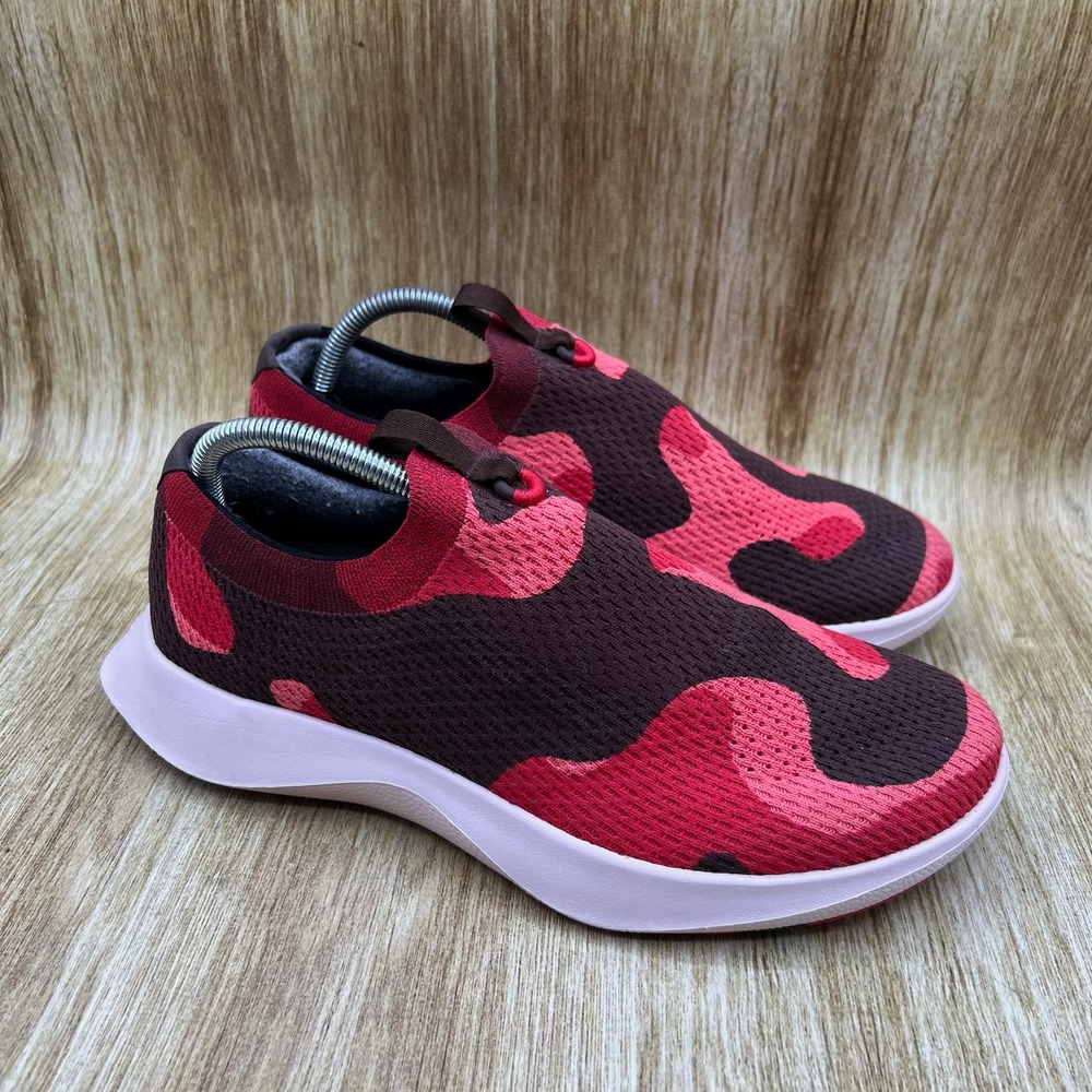 Allbirds Tree Dasher Relay Women's Size 11 Red Camo Slip On Knit Running Shoes